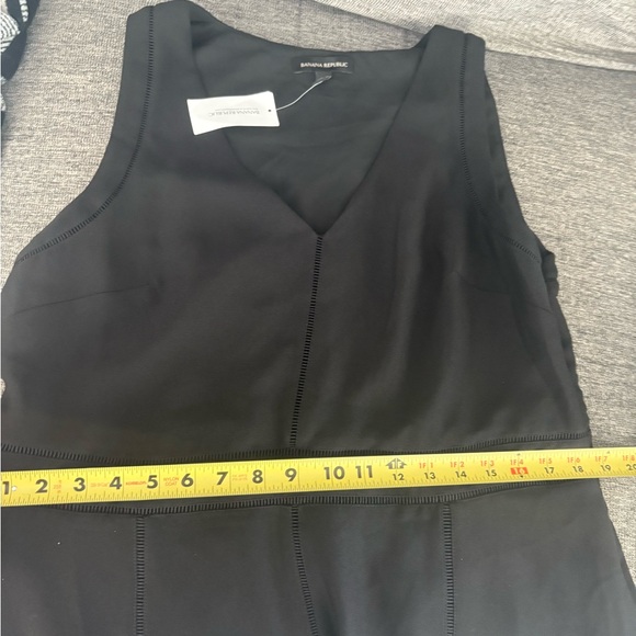 Banana Republic Black Sleeveless A-line Midi Dress - Picture 5 of 6